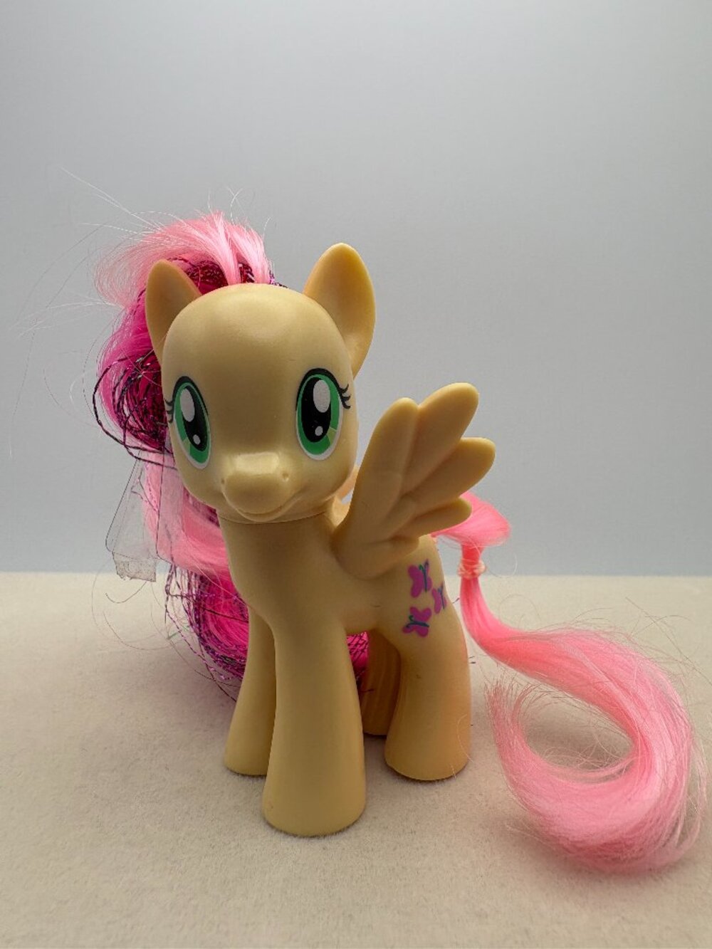 My Little Pony (MLP) Fluttershy Rainbow Power OG Hair tie 2010 G4 (MLP: LT2-26)